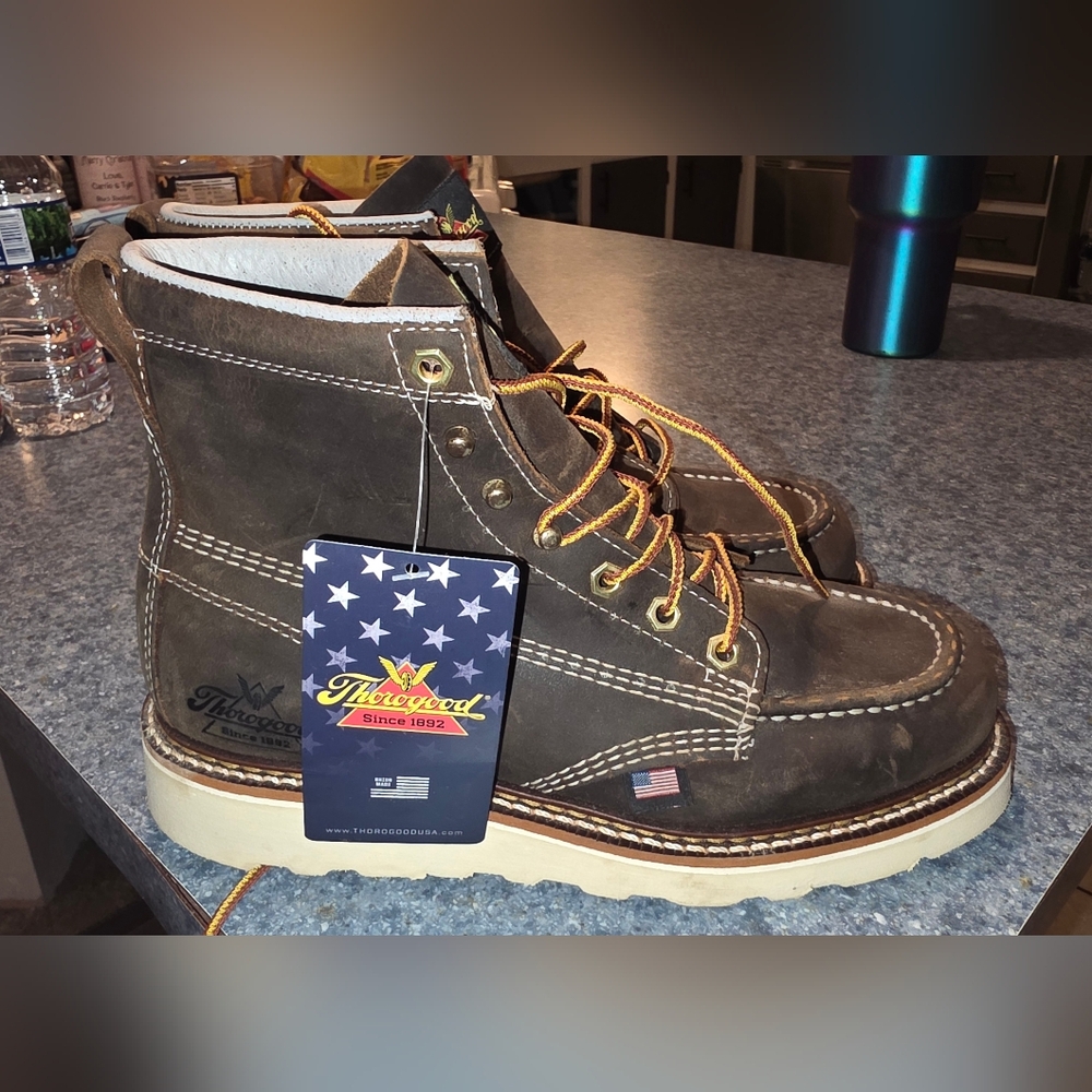 Thorogood Men's Dark Brown Leather Work Boots